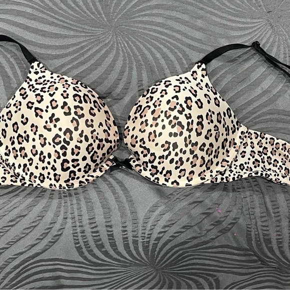 Leopard Bra Size 34C New Never used - Picture 1 of 5
